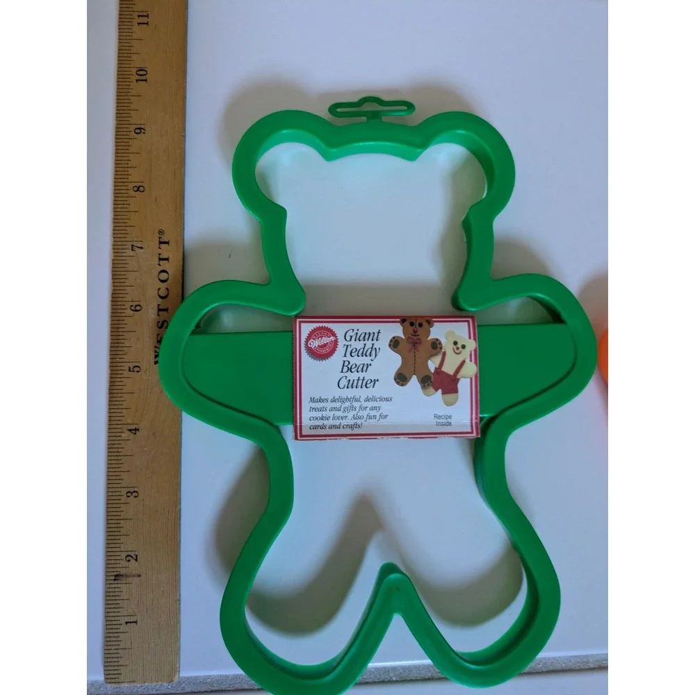 Wilton Giant Cookie Cutter Set 3 Piece Train Teddy Bear Hand Green Orange